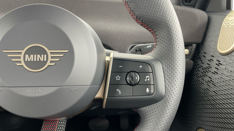 MINI Cooper 135kW E Sport [Level 2] 41kWh 3dr Auto Electric Hatchback